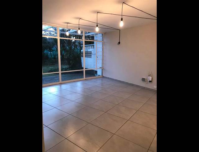 1 BEDROOM APARTMENT TO LET IN BRYANSTON
